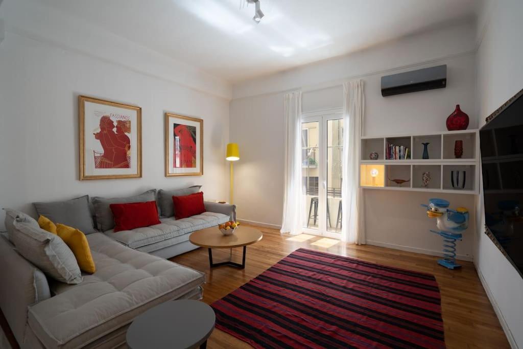 Ebullience - Stylish & Chic Athens Apartment Екстериор снимка