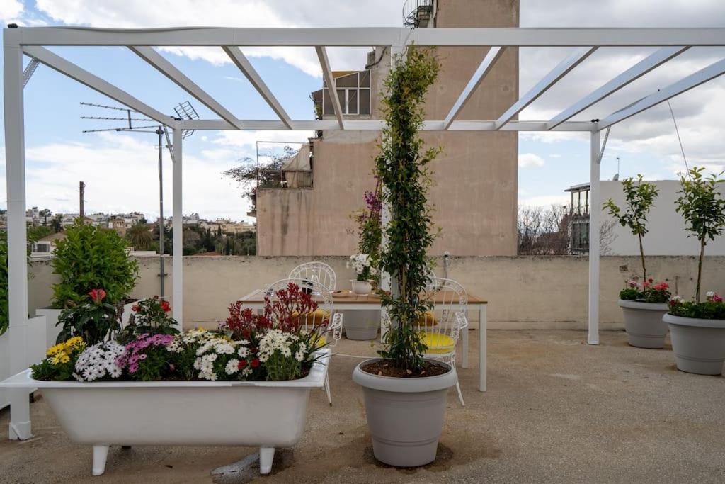 Ebullience - Stylish & Chic Athens Apartment Екстериор снимка