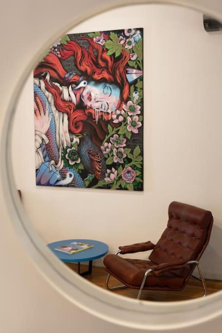 Ebullience - Stylish & Chic Athens Apartment Екстериор снимка
