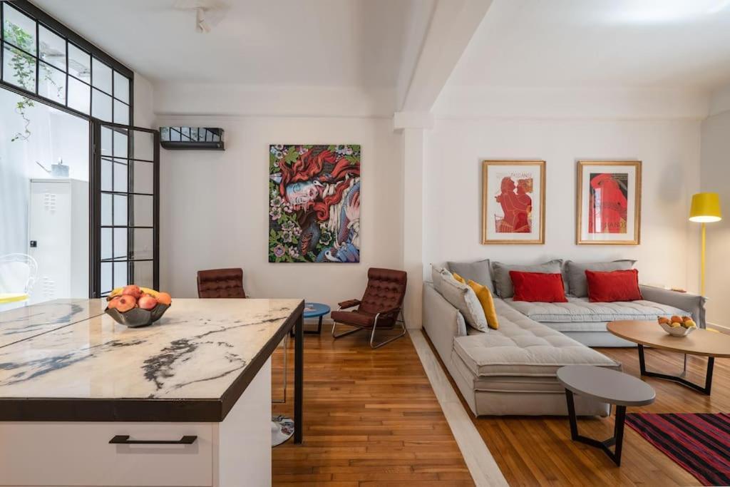Ebullience - Stylish & Chic Athens Apartment Екстериор снимка