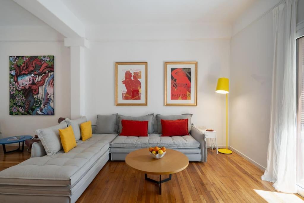Ebullience - Stylish & Chic Athens Apartment Екстериор снимка